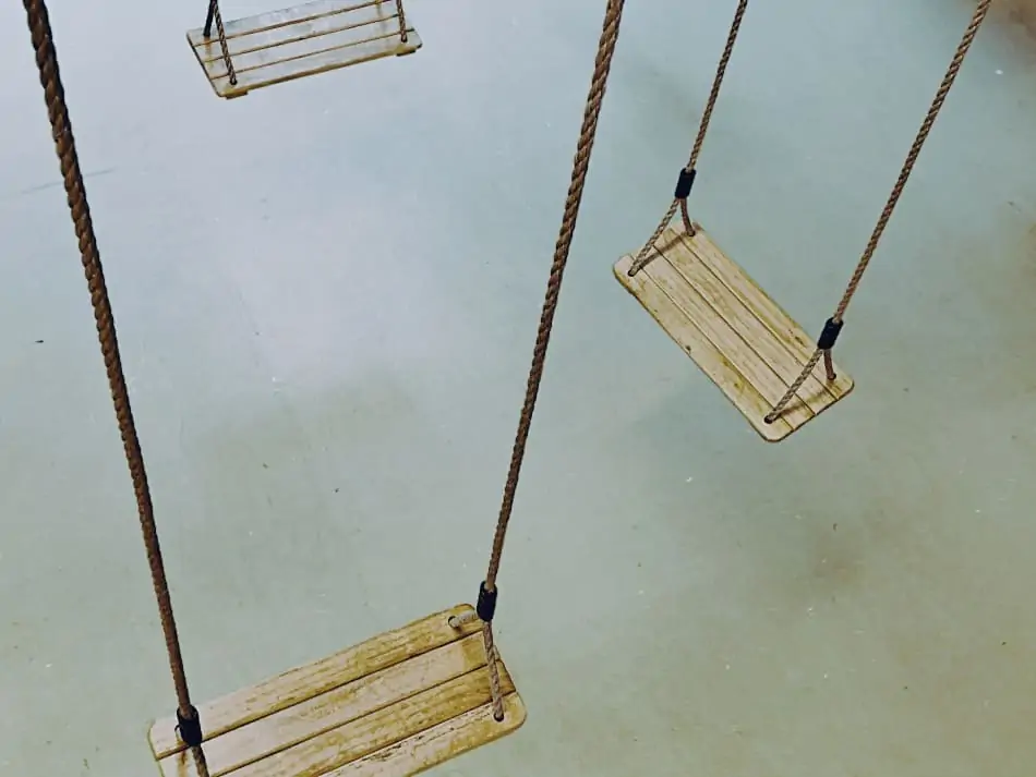 8 Tips For Choosing The Best Swings For Adults - Ownplayground